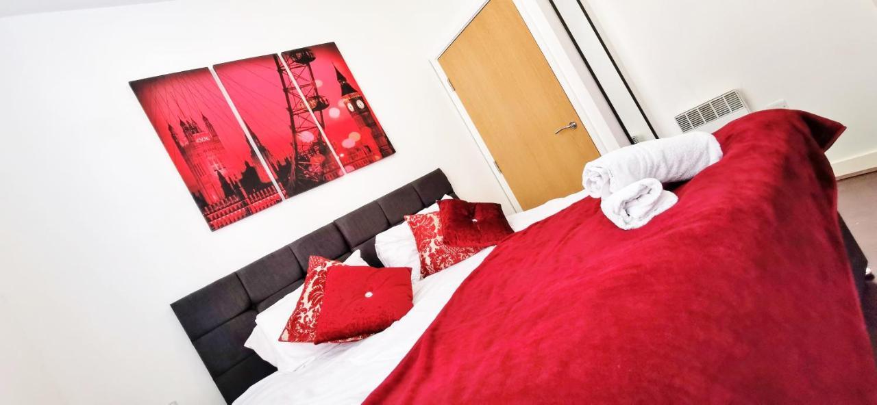 J Quarter - Sleeps 5 Long Term & Families Comfortably, 4 Beds, 2 Bathrooms Birmingham Esterno foto