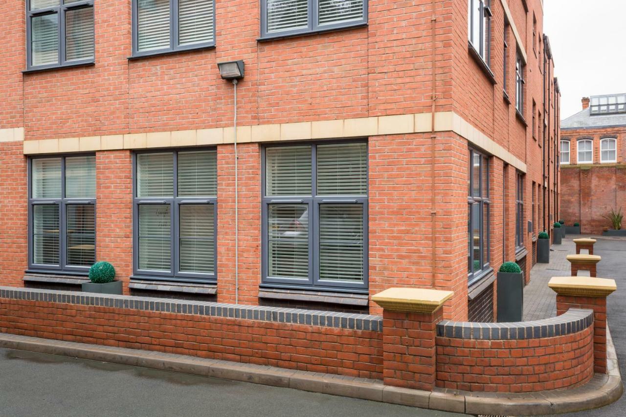 J Quarter - Sleeps 5 Long Term & Families Comfortably, 4 Beds, 2 Bathrooms Birmingham Esterno foto